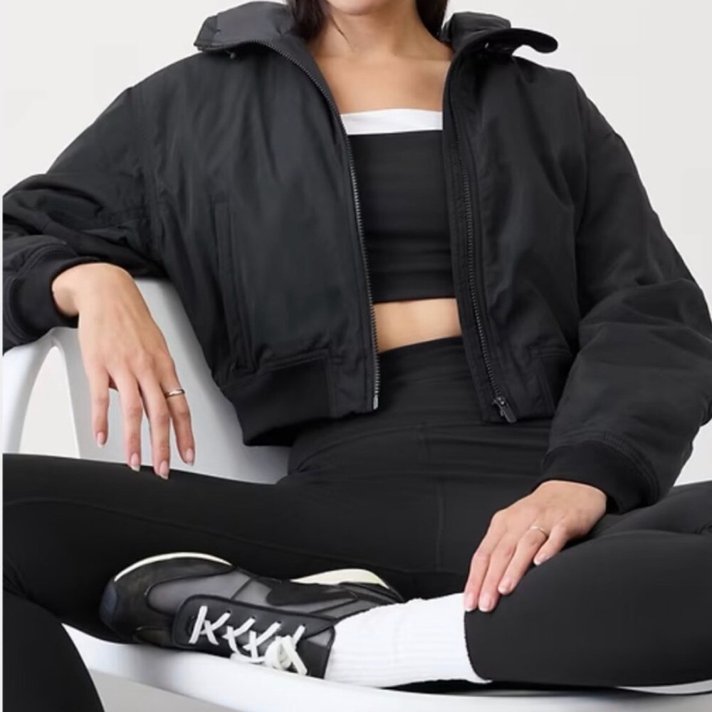 Nwt - Athleta Lucent Bomber Jacket In Black